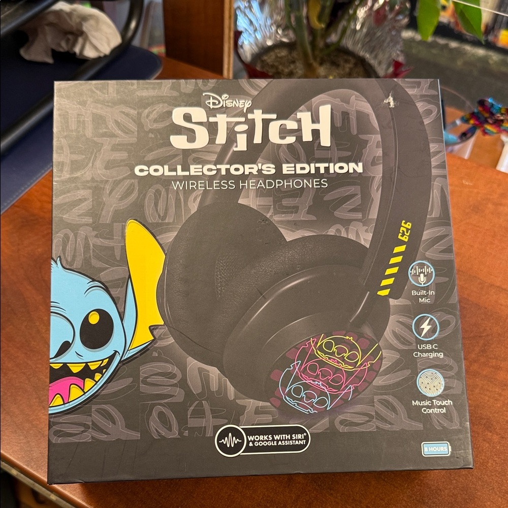 Disney Stitch Black and Blue Wireless Headphones